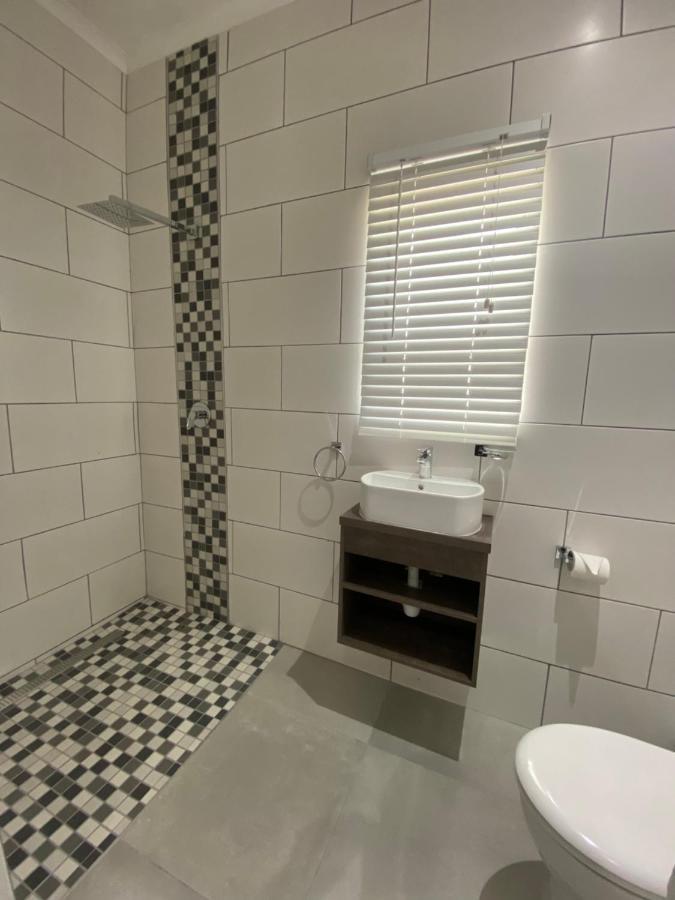 Adventure Apartment - Colchester - 5Km From Elephant Park Exterior foto
